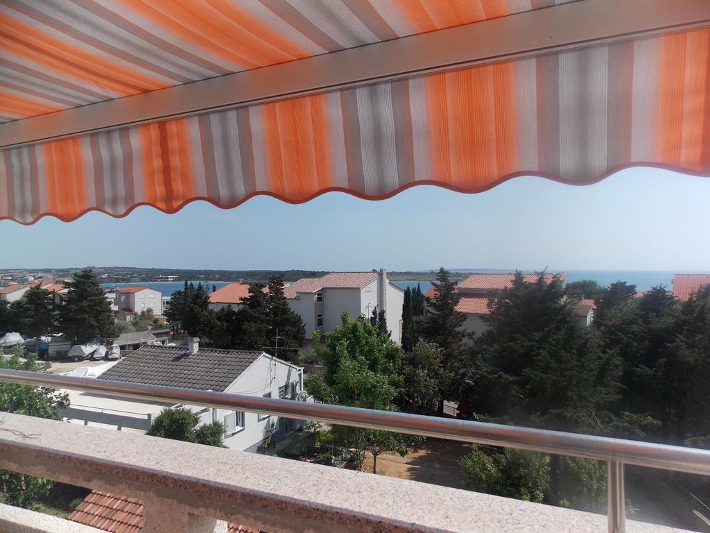 Apartmani Emilio Новалья Экстерьер фото