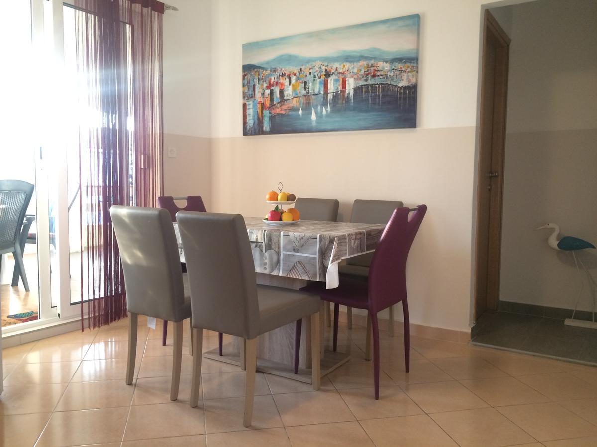 Apartmani Emilio Новалья Экстерьер фото